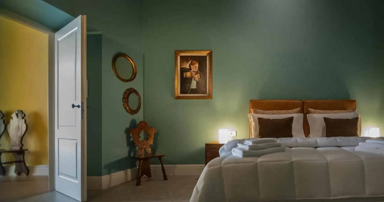 Bed and Breakfast Monart Hospitality Capodimonte Napoli 0*,  Italia