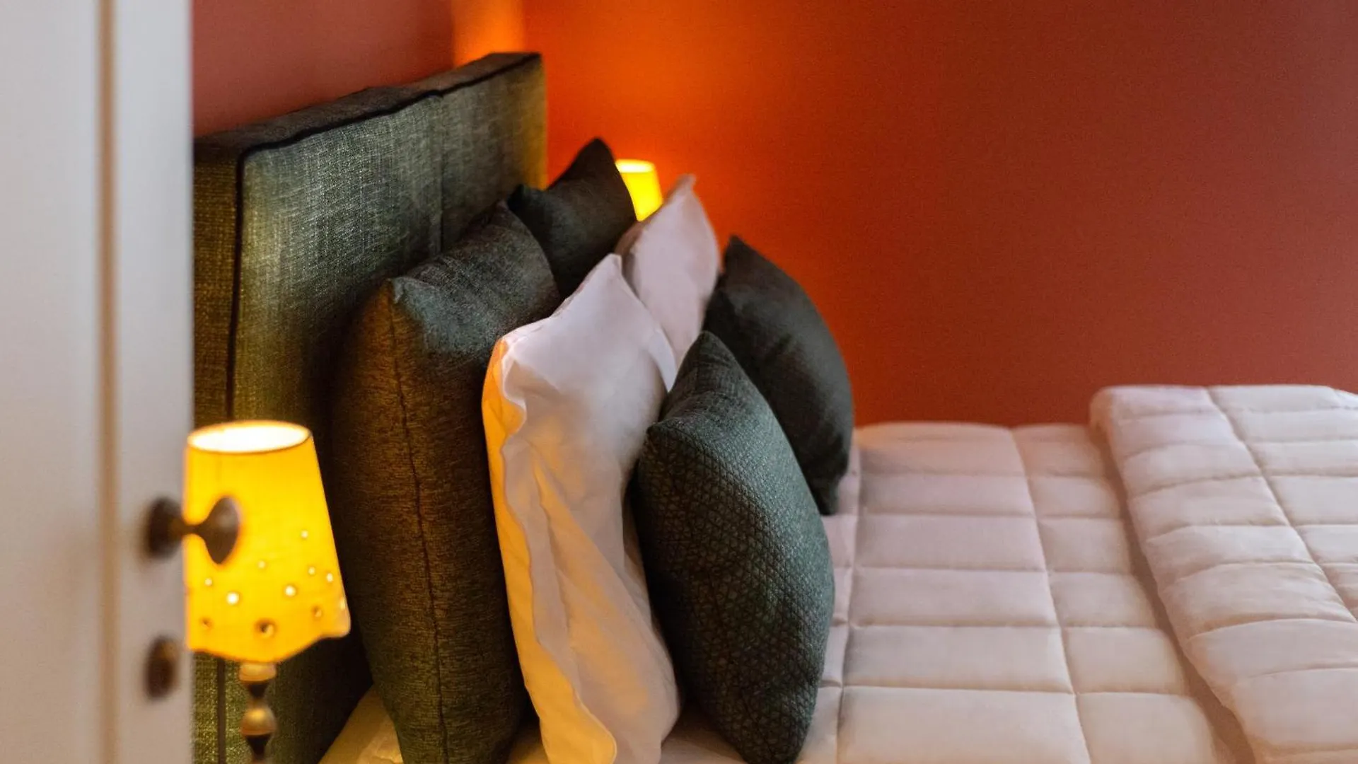 Bed and Breakfast Monart Hospitality Capodimonte Napoli 0*,  Italia
