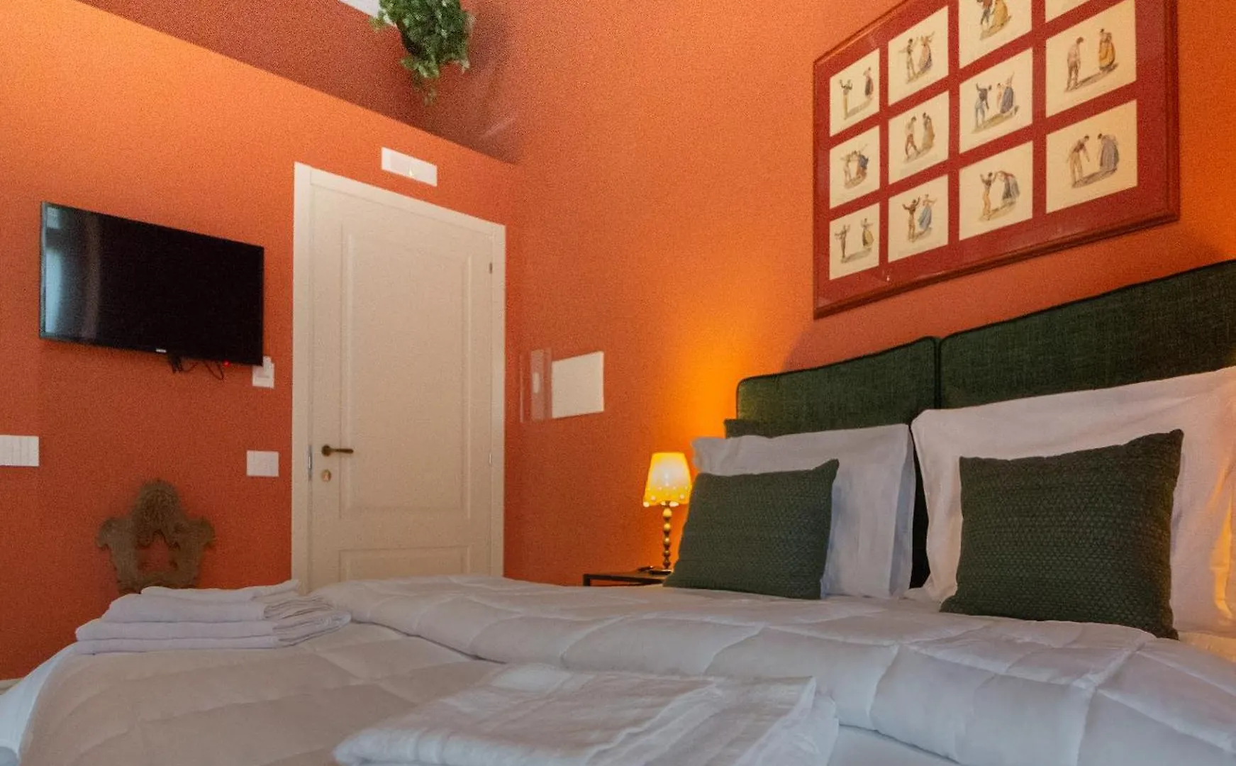 Bed and Breakfast Monart Hospitality Capodimonte Napoli 0*,  Italia